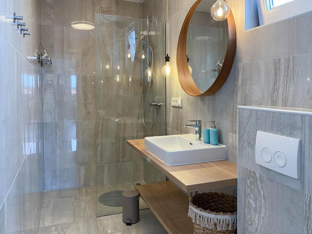 Marisa Apartments Hvar III Hvar Town Esterno foto